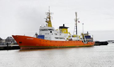 Macron ukázal rovnaký “cynizmus” ako vyčítal Taliansku