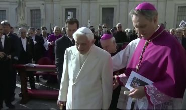 Sekretár Benedikta XVI nevylučuje, že cirkev prechádza konečnou skúškou, pred druhým príchodom Krista.