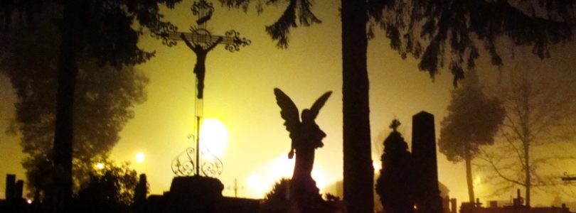 Biskup: Nezamorte si domovy diablovými symbolmi