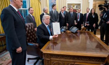 Trump odmietol obetovať nenarodené deti za dohodu o financovaní vlády.