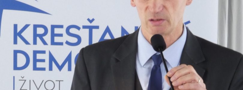 Krv zo Sri Lanky je aj na Junckerových rukách