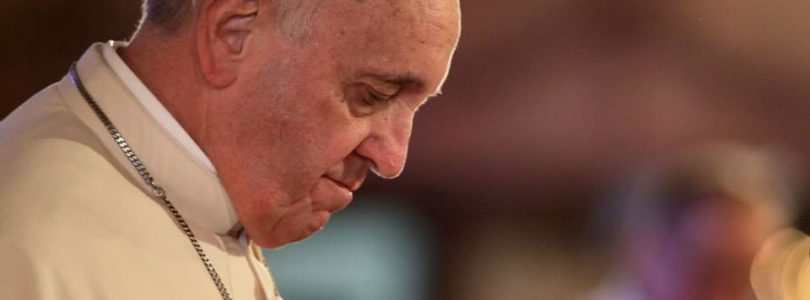 Tlačové oddelenie Vatikánu zmanipulovalo pápežov prejav