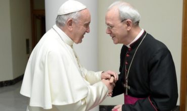 Pápež vyjadril opravu tvrdenia, že “je Božou vôľou, aby existovalo veľa náboženstiev.”