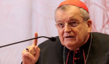 Kardinál Burke: Katolícki politici, ktorí presadzujú tzv. homosexuálne manželstvá sú exkomunikovaní
