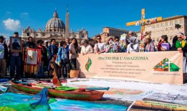 Veriaci vyhodili pohanské symboly zo Synody o Amazónii do rieky Tiber: “Stačilo.”