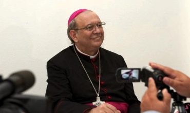 Arcibiskup Ján Orosch pred začiatkom novény: Oživme malé spoločenstvá