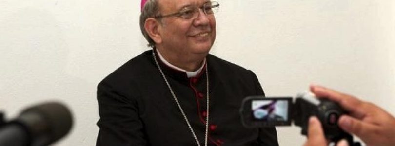 Arcibiskup Ján Orosch pred začiatkom novény: Oživme malé spoločenstvá