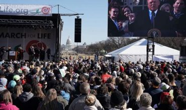 Trump v historickom prejave: Porazíme tých, čo ničia počatý život