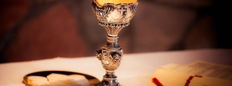 Biskupi rozhodli, že verejné bohoslužby sa nebudú sláviť až do 31. marca