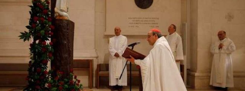 Vo Fatime sa modlili za zastavenie pandémie. Ochranu prosili aj pre Slovensko