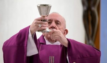 „Veď chudobných máte vždy medzi sebou“ – homília v pondelok Veľkého týždňa