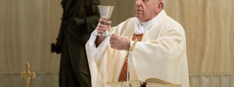 Ranná homília 1. mája: Prepustiť jedného z nich je prepustiť seba