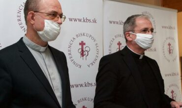 Biskupi zrušili dišpenz od povinnej účasti na nedeľných svätých omšiach