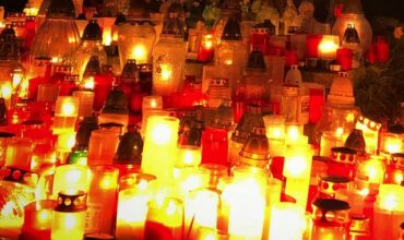 Na Všetkých svätých nadväzuje Spomienka na všetkých verných zosnulých