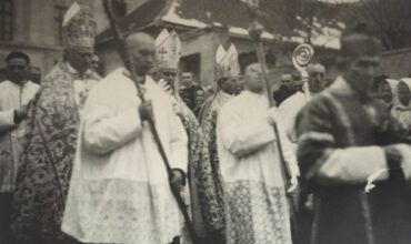 100. VÝROČIE VYSVIACKY TROCH SLOVENSKÝCH BISKUPOV – Karola Kmeťka, Mariana Blahu a Jána Vojtaššáka