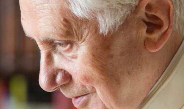 Emeritný pápež Benedikt XVI. má dnes,16. apríla, 94 rokov