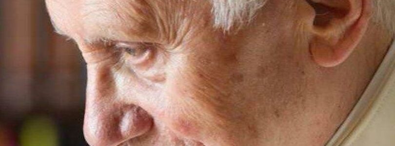 Emeritný pápež Benedikt XVI. má dnes,16. apríla, 94 rokov